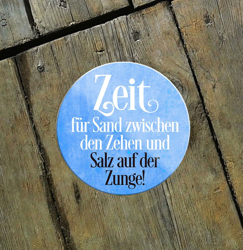 Zeit-fuer-Sand-zwischen-den-Zehen-Magnet8x8cm-Nordsee-holz