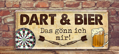 Blechschild Lustiger Spruch "Dart & Bier das gönn ich Mir" 28x12 cm
Rustikales Blechschild mit witziger Aufschrift und grafischen Elementen wie einem Dartspiel und einem Bierkrug vor einer Ziegelwand.